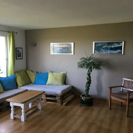 L'oustau De Hyeres-vue Sur Les Iles Apartment *