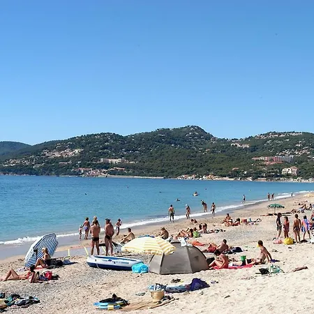 Apartment L'oustau De Hyeres-vue Sur Les Iles Hyères